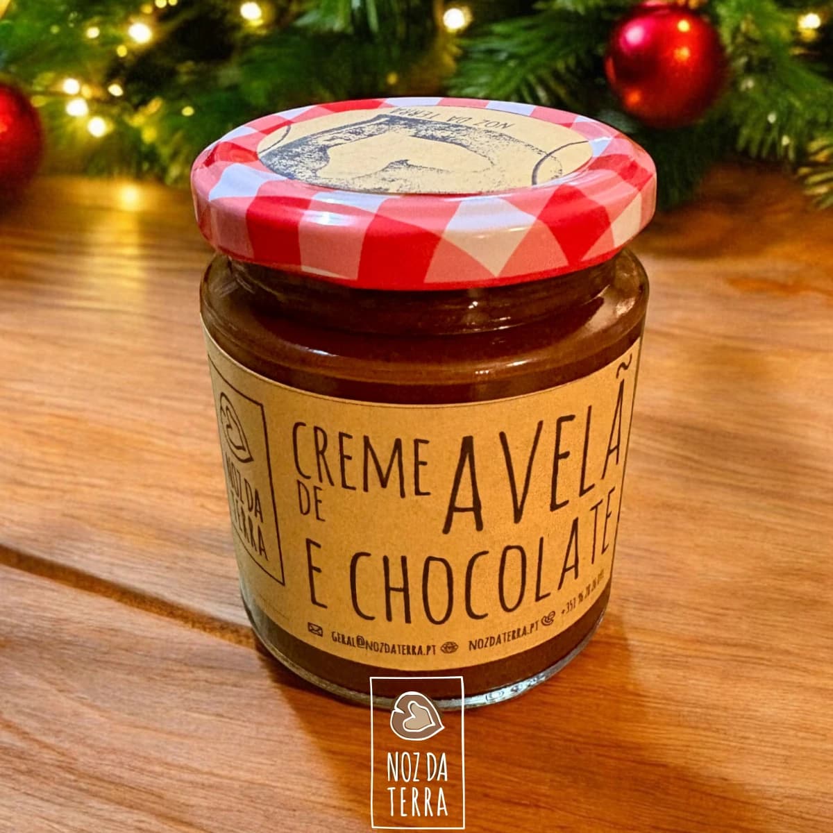 creme de avelã e chocolate natural noz da terra